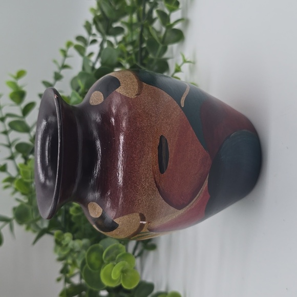 Handcrafted in Peru Signed by Artist Small Pottery Vase 1960s 1970s - Picture 8 of 11